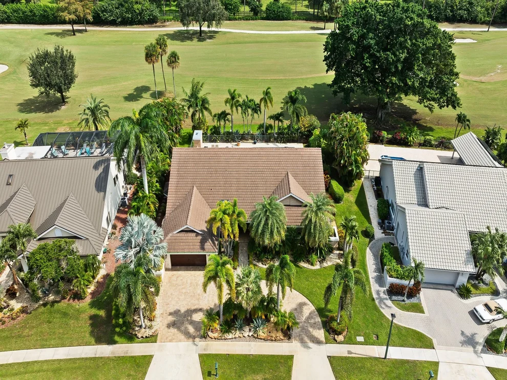 Unit for sale at 10630 Boca Woods Lane, Boca Raton, FL 33428