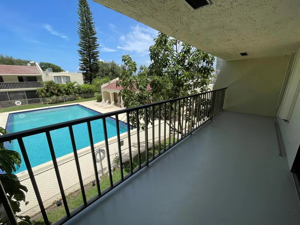 Unit for sale at 150 Pineview Road, Jupiter, FL 33469