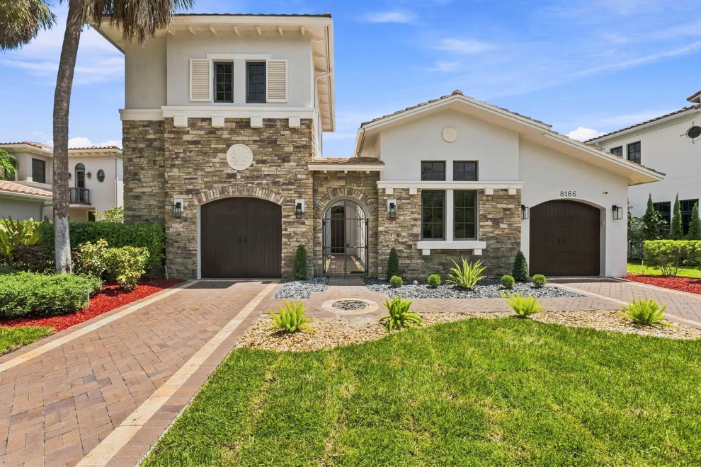 Unit for sale at 8166 Emerald Avenue, Parkland, FL 33076