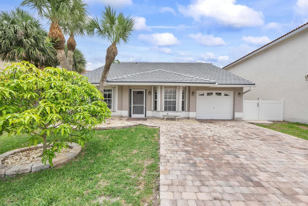 Unit for sale at 18242 Blue Lake Way, Boca Raton, FL 33498