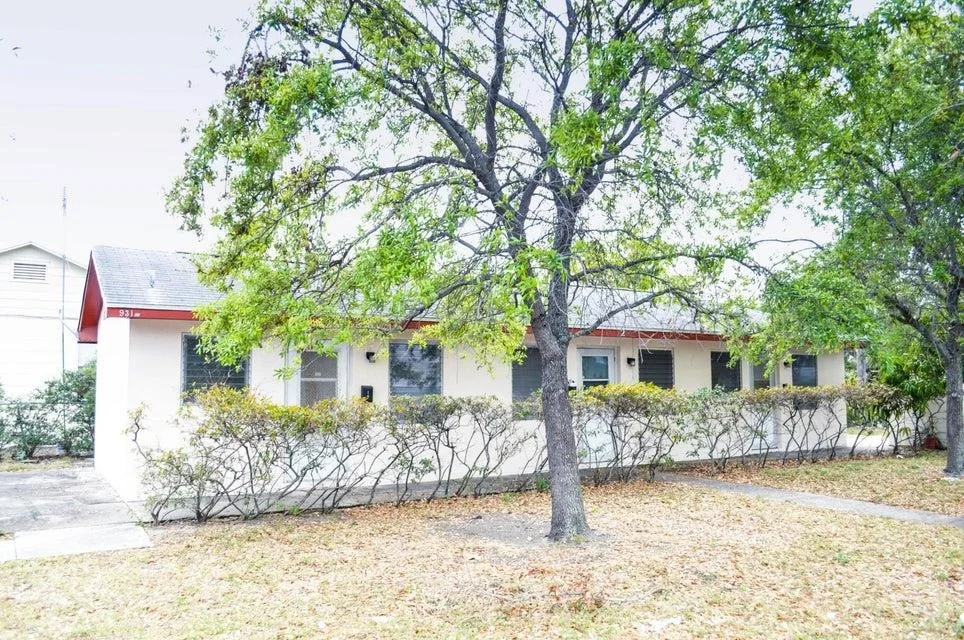 Unit for sale at 931 N F Street, Lake Worth Beach, FL 33460