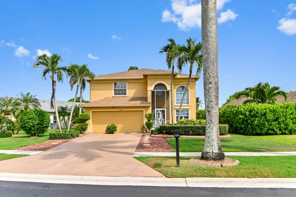 Unit for sale at 6205 Lansdowne Circle, Boynton Beach, FL 33472