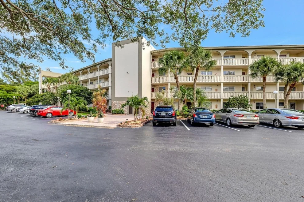 Unit for sale at 1801 Eleuthera Point, Coconut Creek, FL 33066