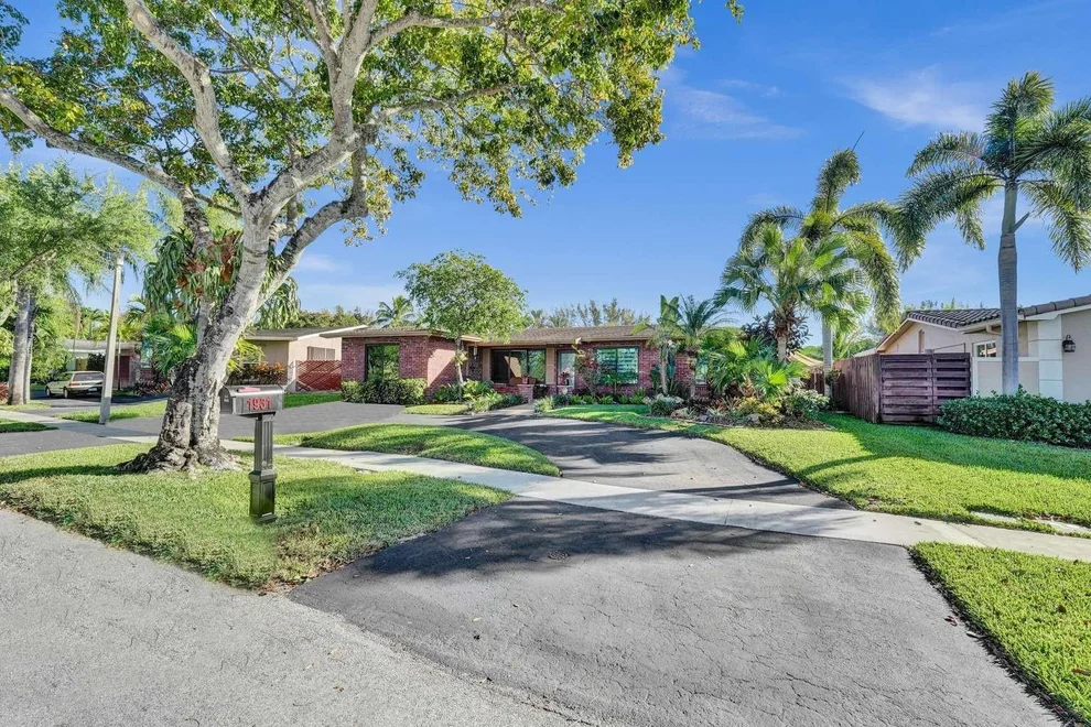 Unit for sale at 1931 NW 104th Avenue, Pembroke Pines, FL 33026