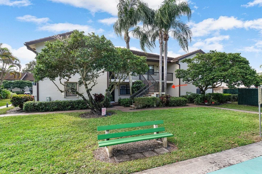 Unit for sale at 7722 Tahiti Lane, Lake Worth, FL 33467