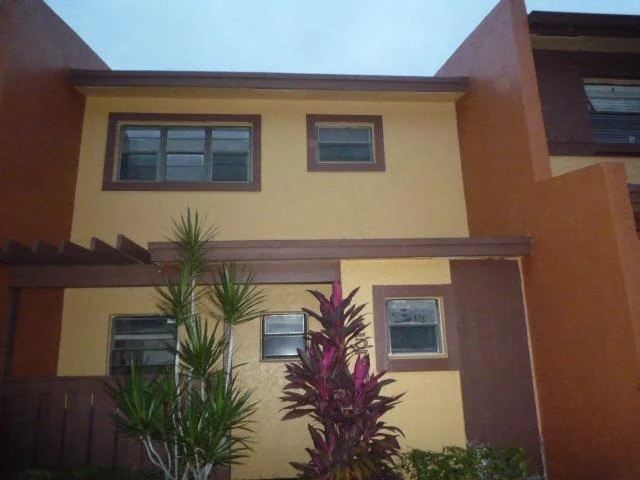 Unit for sale at 4579 NW 91st Av, Sunrise, FL 33351