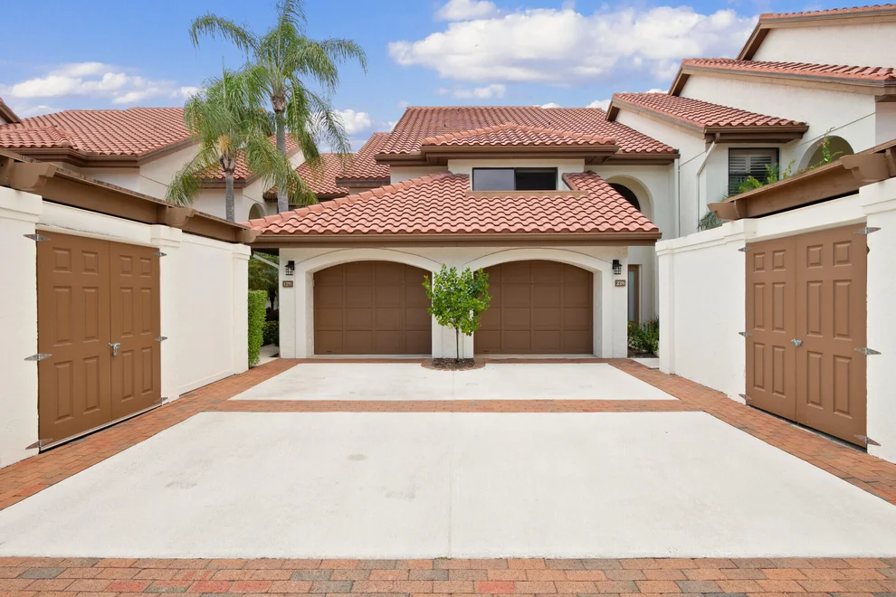Unit for sale at 16647 Traders Crossing N, Jupiter, FL 33477