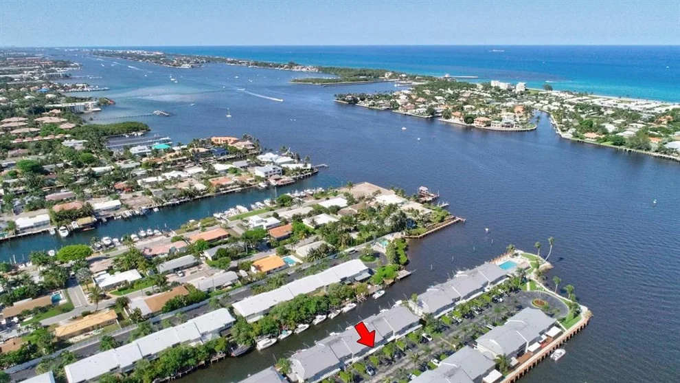 Unit for sale at 731 NE 12th Ter 5 Terrace, Boynton Beach, FL 33435