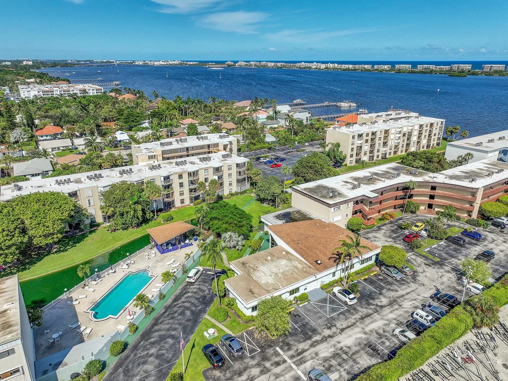 Unit for sale at 200 Waterway Drive S, Lantana, FL 33462