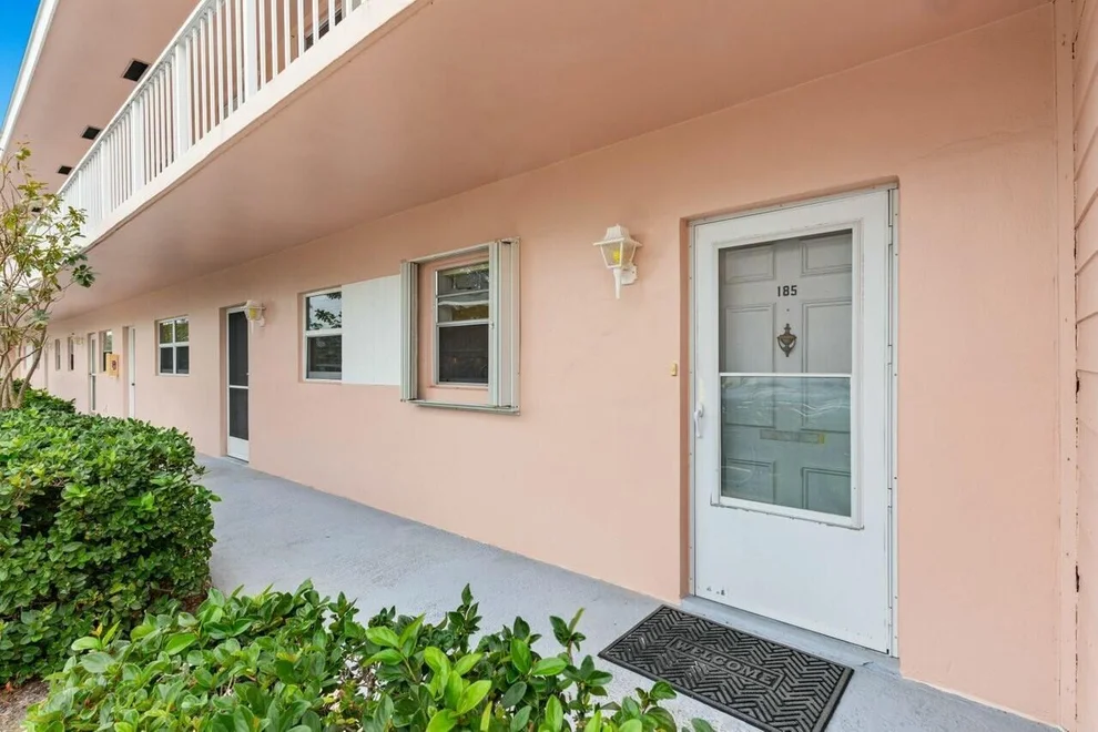 Unit for sale at 18081 SE Country Club Dr Drive, Jupiter, FL 33469