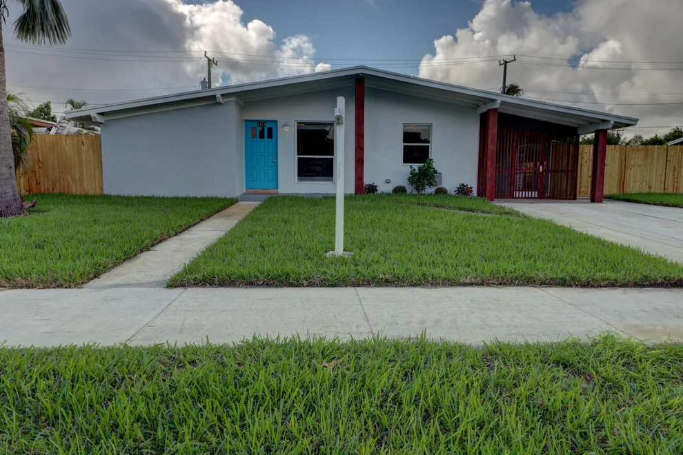 Unit for sale at 1414 W Branch Street, Lantana, FL 33462