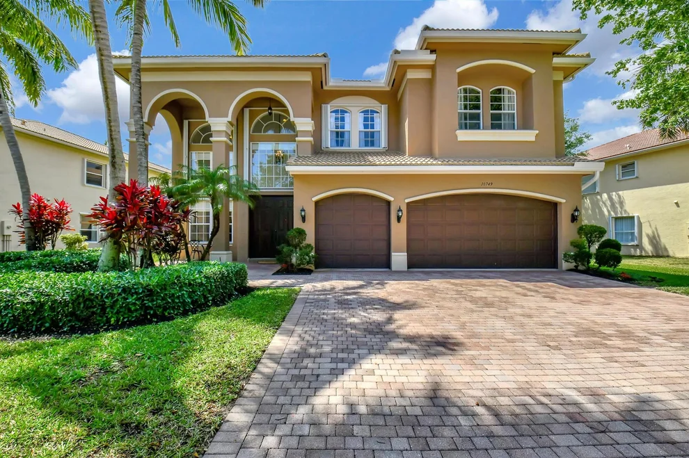 Unit for sale at 10749 Castle Oak Drive, Boynton Beach, FL 33473
