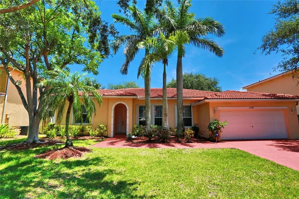 Unit for sale at 4268 NW 41st Lane, Coconut Creek, FL 33073