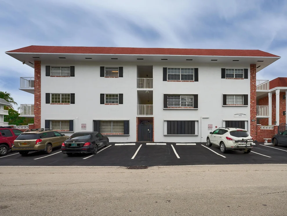 Unit for sale at 2424 NE 9th Street, Fort Lauderdale, FL 33304