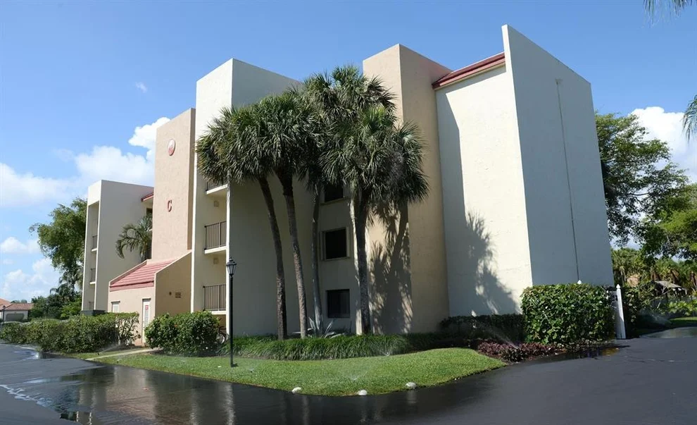 Unit for sale at 1605 S Us Highway 1, Jupiter, FL 33477
