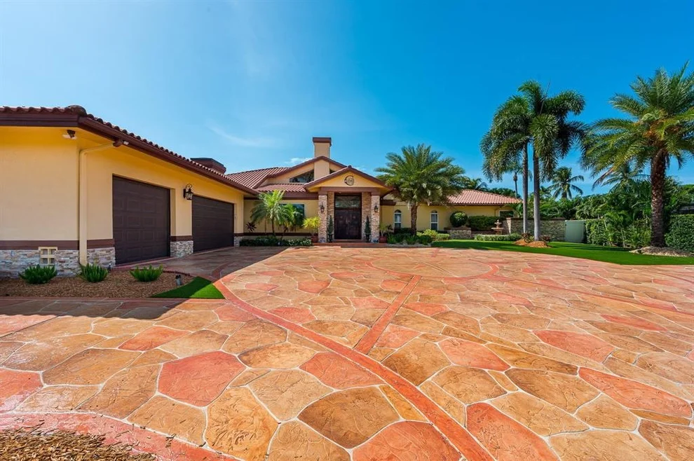 Unit for sale at 7701 NE Morningside Terrace, Boca Raton, FL 33487