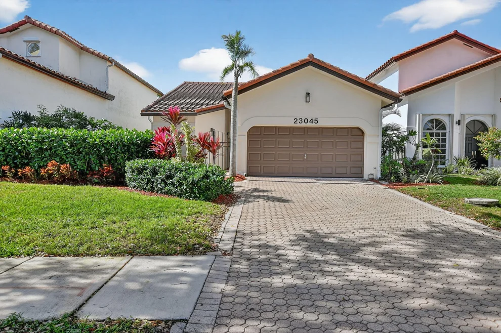 Unit for sale at 23045 Via Stel, Boca Raton, FL 33433