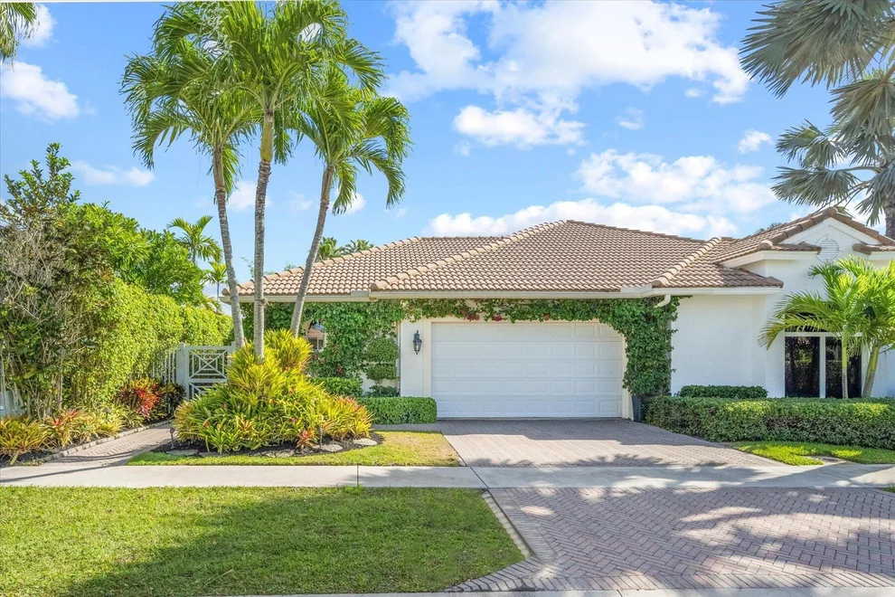 Unit for sale at 2860 Twin Oaks, Wellington, FL 33414