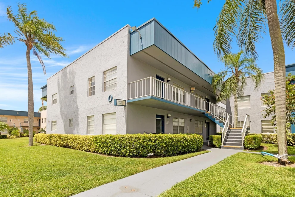 Unit for sale at 695 Flanders O, Delray Beach, FL 33484
