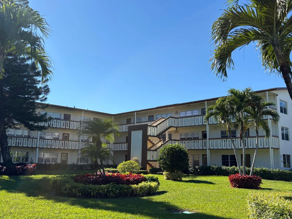 Unit for sale at 431 Mansfield, Boca Raton, FL 33434