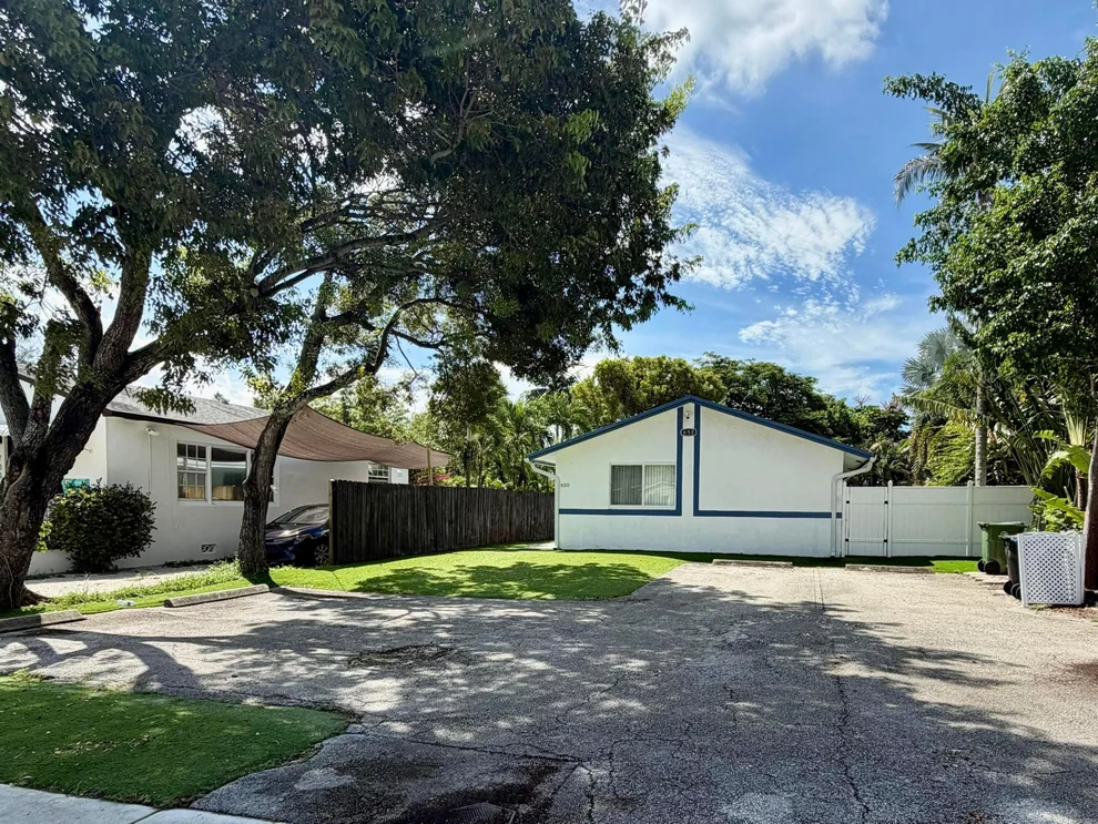 Unit for sale at 650 NE 15TH Street, Fort Lauderdale, FL 33304
