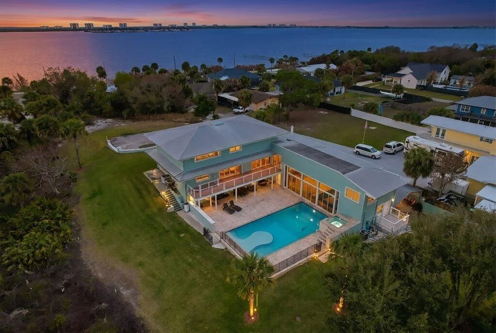 Unit for sale at 3712 E Mockingbird Hill, Jensen Beach, FL 34957