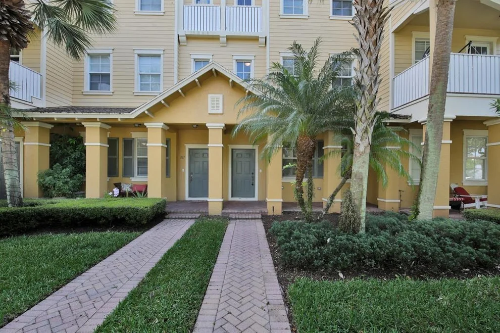 Unit for sale at 111 E Thatch Palm Circle, Jupiter, FL 33458