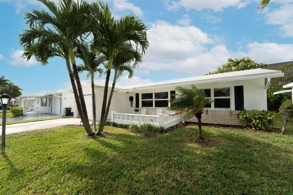 Unit for sale at 1515 SW 22nd Street Street SW, Boynton Beach, FL 33426