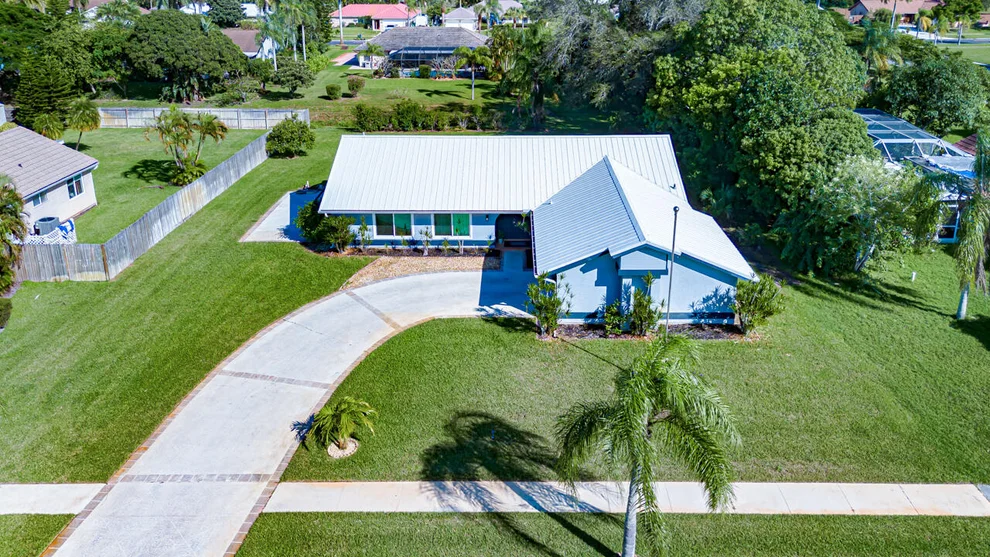 Unit for sale at 2473 SE Drayton Road, Port St Lucie, FL 34952