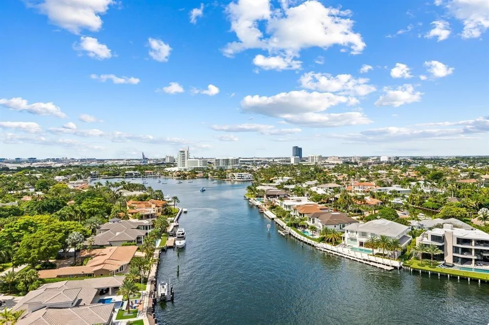 Unit for sale at 3055 Harbor Drive, Fort Lauderdale, FL 33316