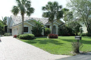 Unit for sale at 18290 SE Ridgeview Drive, Tequesta, FL 33469