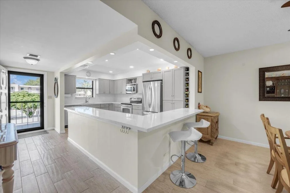 Unit for sale at 300 N Highway A1a, Jupiter, FL 33477