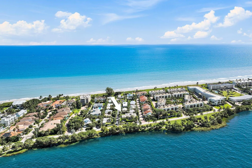Unit for sale at 240 Celestial Way, Juno Beach, FL 33408