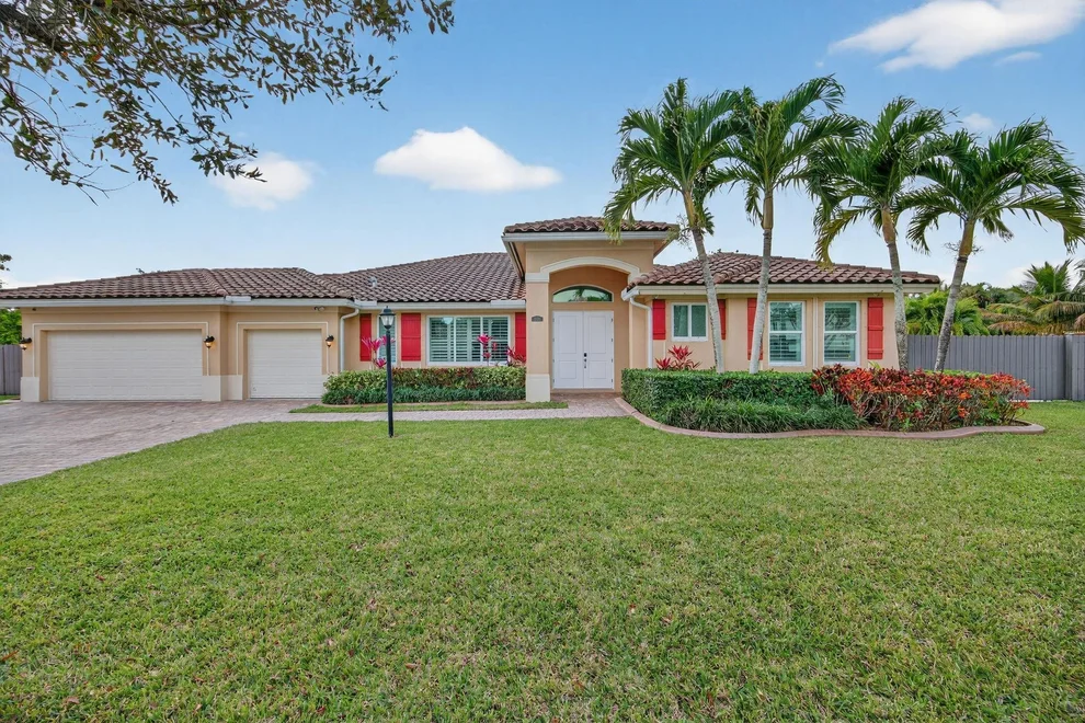 Unit for sale at 1528 NW 21st Street, Homestead, FL 33030