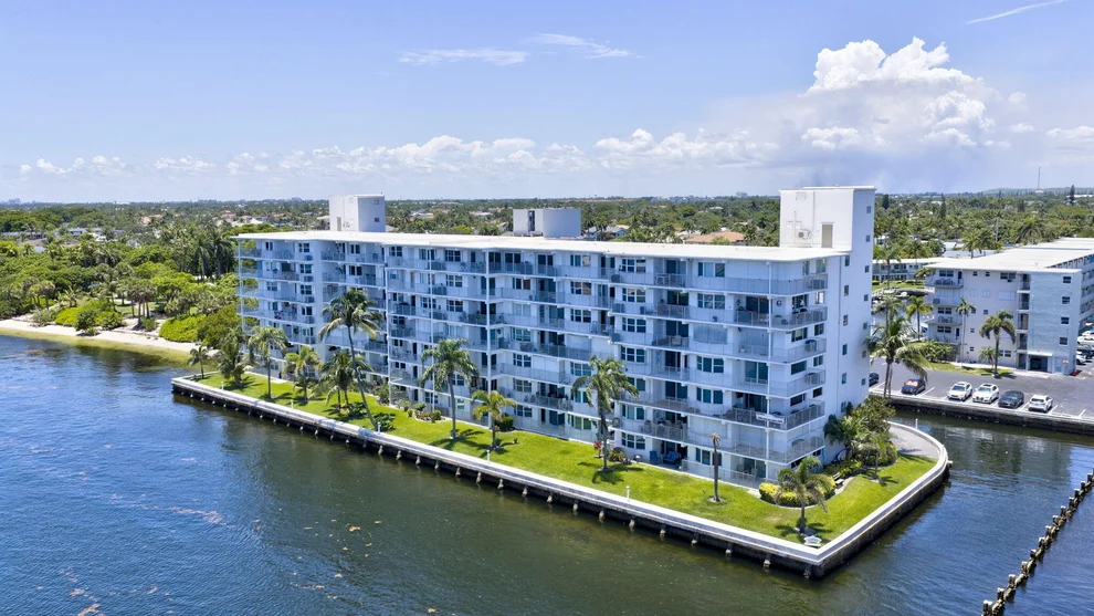 Unit for sale at 1536 SE 15th Court, Deerfield Beach, FL 33441