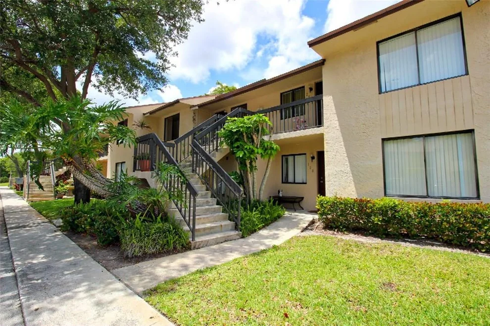 Unit for sale at 21955 Tidewater Terrace, Boca Raton, FL 33433