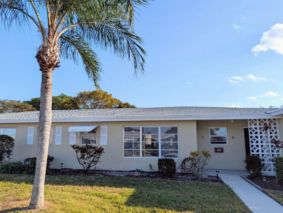 Unit for sale at 160 High Point Terrace E, Delray Beach, FL 33445