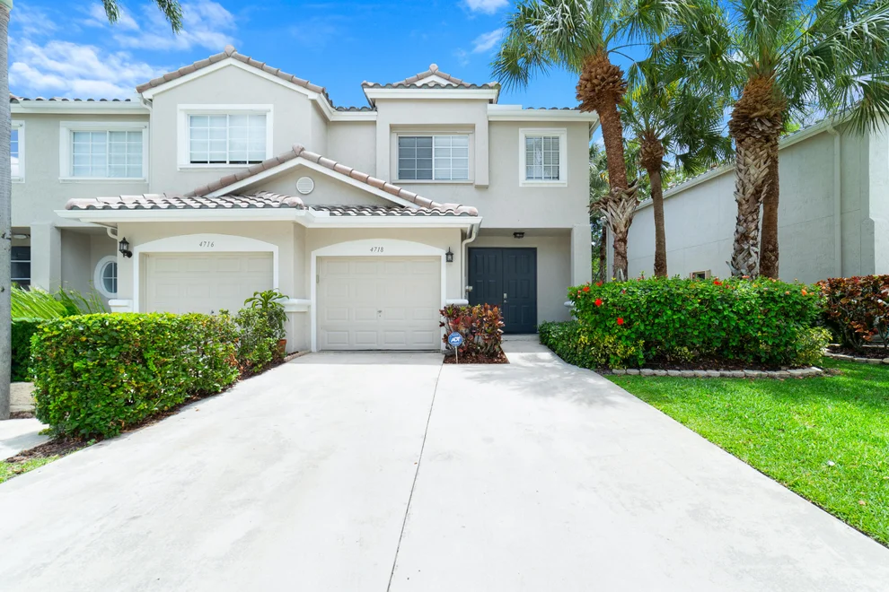 Unit for sale at 4718 NW 59th Manor, Coconut Creek, FL 33073