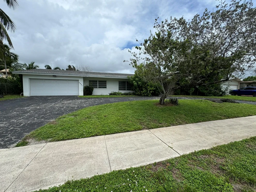 Unit for sale at 4931 Pierce Street, Hollywood, FL 33021