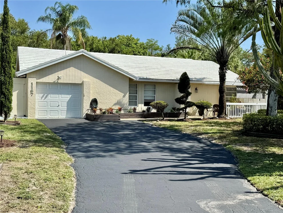 Unit for sale at 1167 NW 90th Lane, Coral Springs, FL 33071