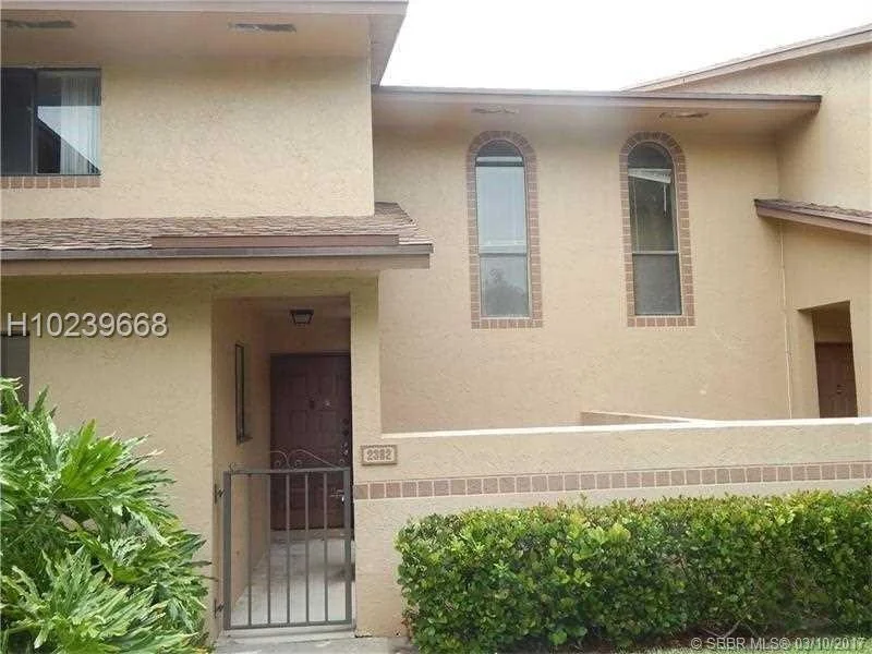 Unit for sale at 2362 NW 39th Avenue, Coconut Creek, FL 33066