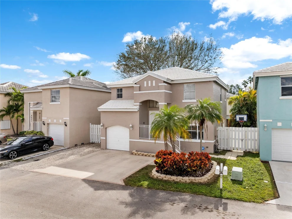 Unit for sale at 6652 Bayfront Drive, Margate, FL 33063