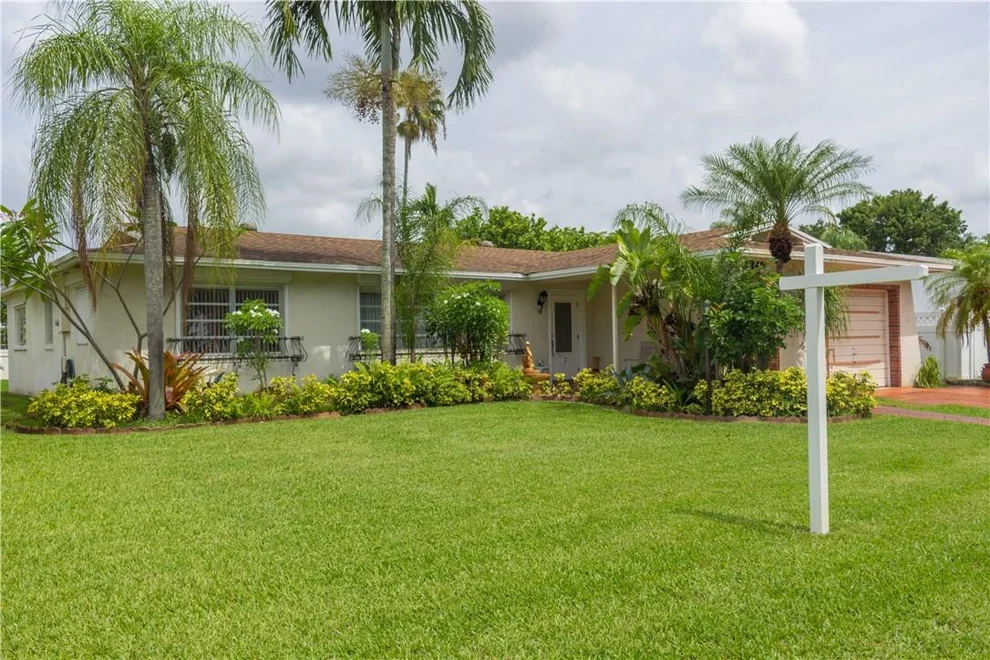 Unit for sale at 1840 N Hiatus Road, Pembroke Pines, FL 33026