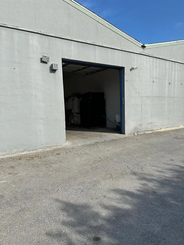 Unit for sale at 3300 Burris Road, Davie, FL 33314