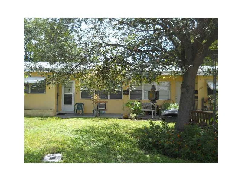 Unit for sale at 2520 NE 11th Court, Pompano Beach, FL 33062