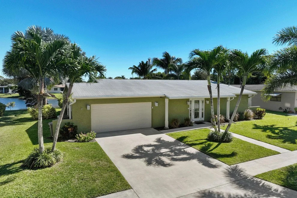 Unit for sale at 14656 Country Side Lane, Delray Beach, FL 33484