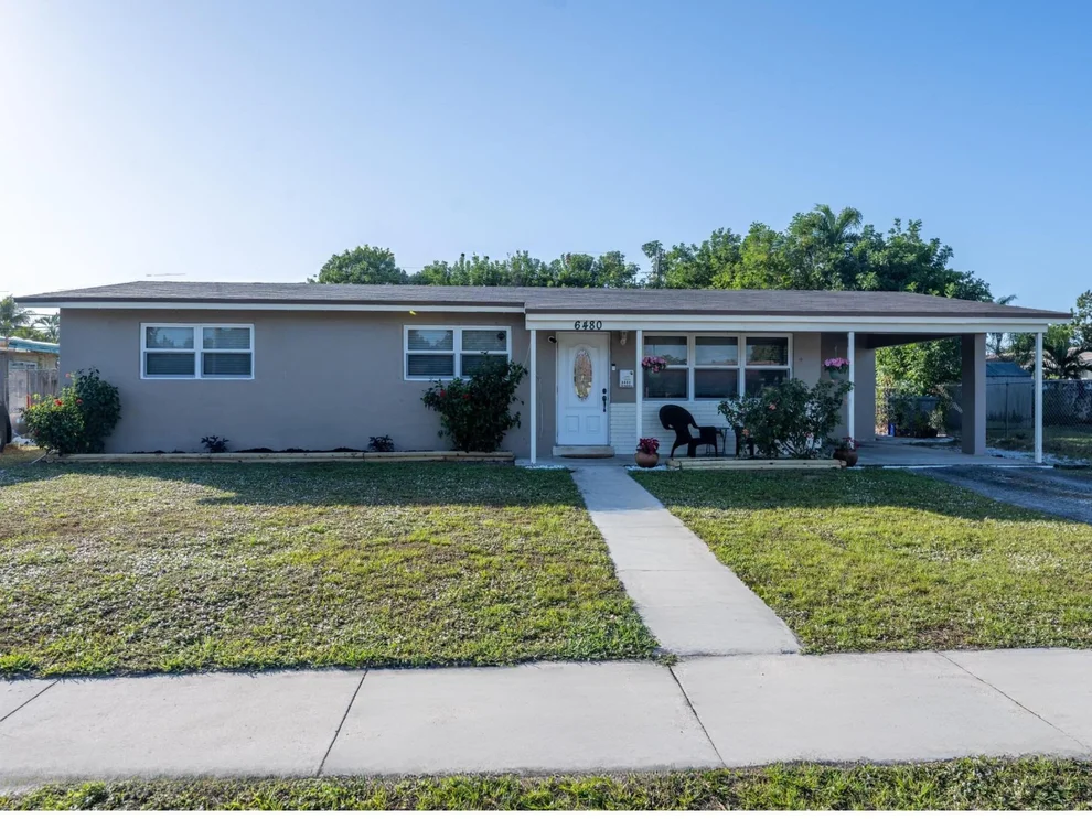 Unit for sale at 6480 Buchanan Street, Hollywood, FL 33024