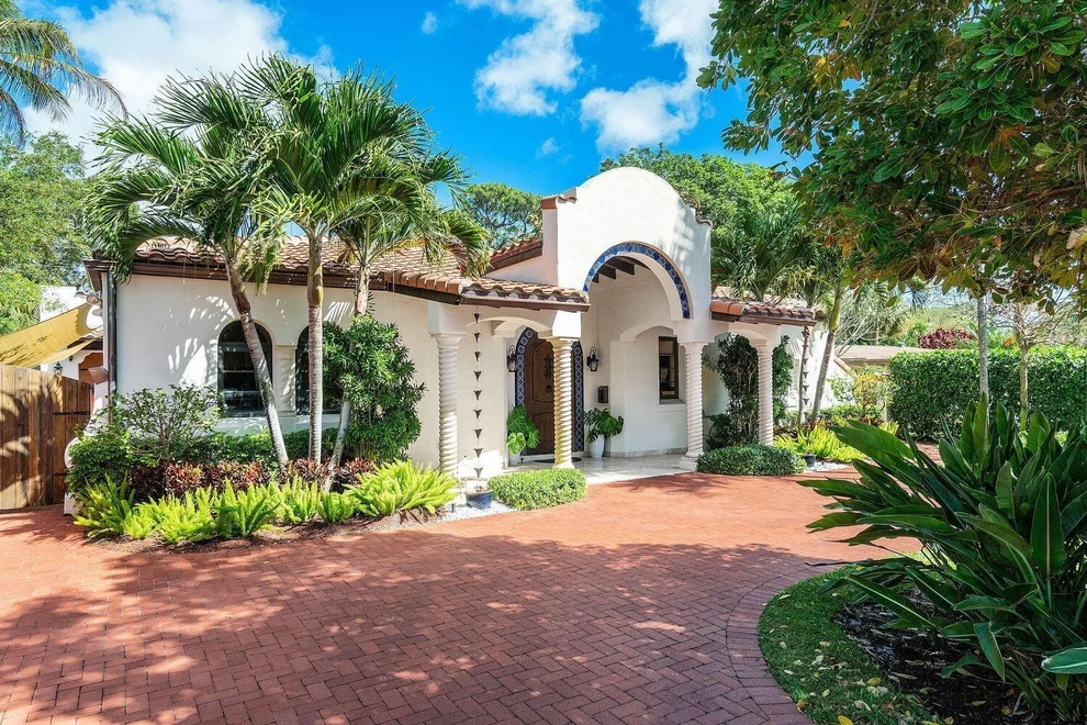 Unit for sale at 729 NW 7th Street, Boca Raton, FL 33486