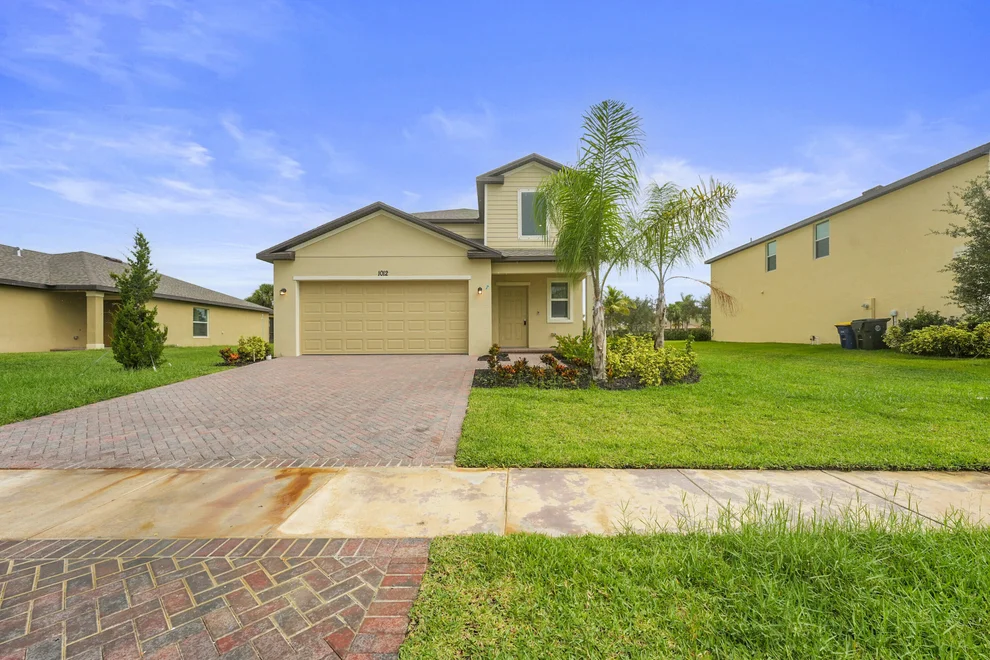 Unit for sale at 1012 Bent Creek Drive, Fort Pierce, FL 34947