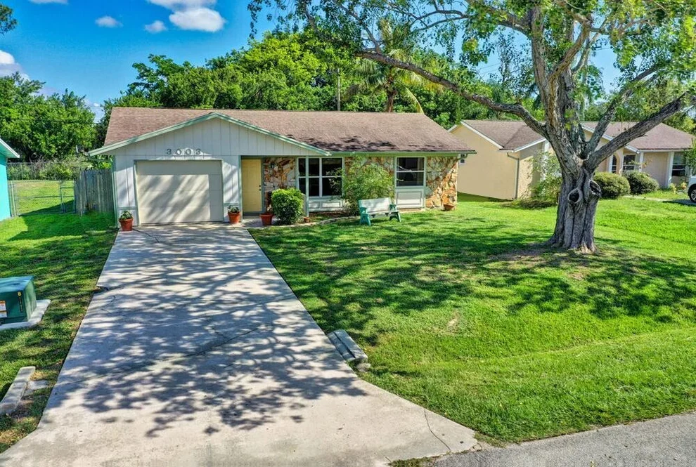 Unit for sale at 3003 SE Bamboo Street, Stuart, FL 34997